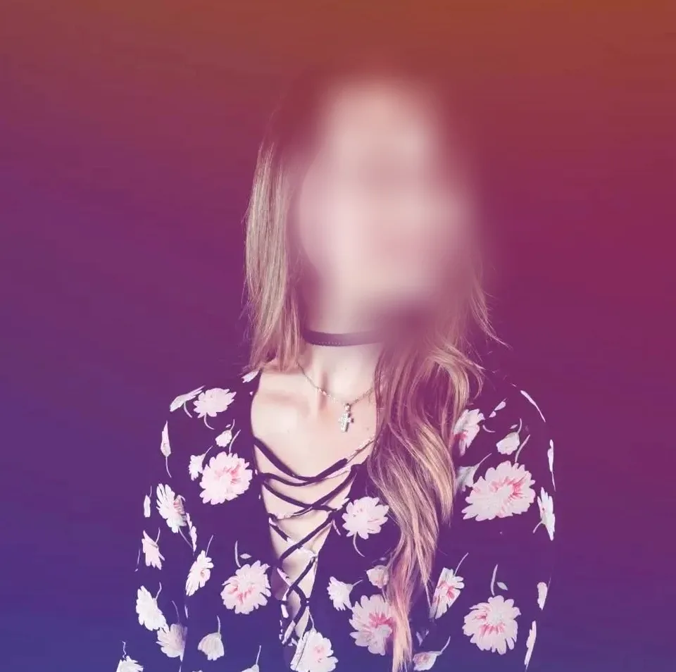 Bethany, 24