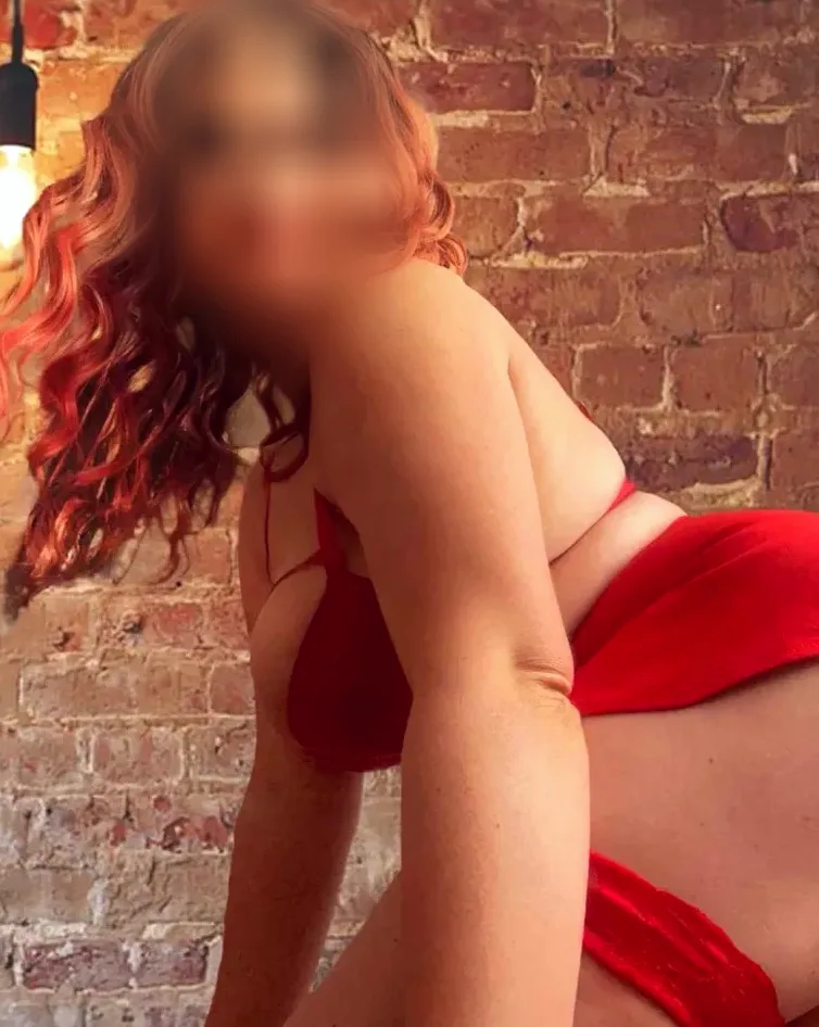 Jade, 35