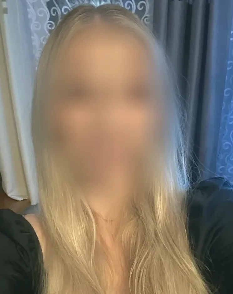 Michelle, 26