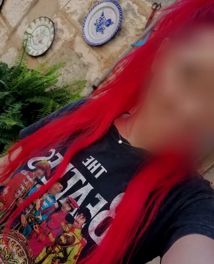 Sarah, 39