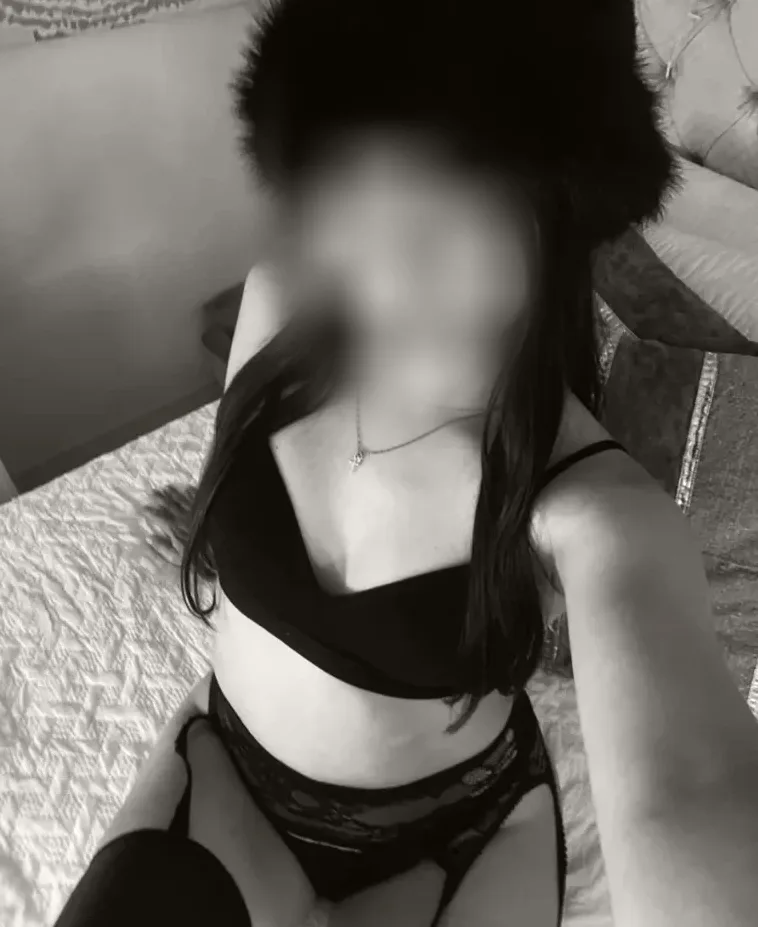 Sofia, 20